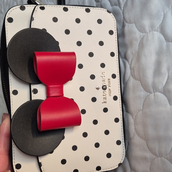 Kate Spade Disney X Minnie Camera Bag - Picture 2 of 8